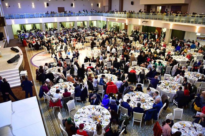 Altındağ Belediye Başkanı Balcı, Altındağlı Öğretmenlerle Bir Araya Geldi