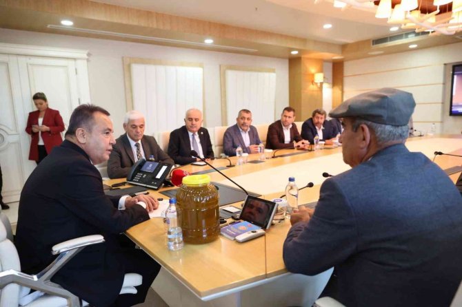 Başkan Böcek’ten Ziraat Odaları İçin Yeni Kayıt Sistemi Talimatı