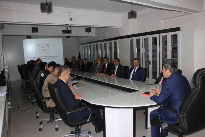 Kaymakam Özçelik: “Kadına Şiddet, Geleneklerimizle Asla Bağdaşmıyor”
