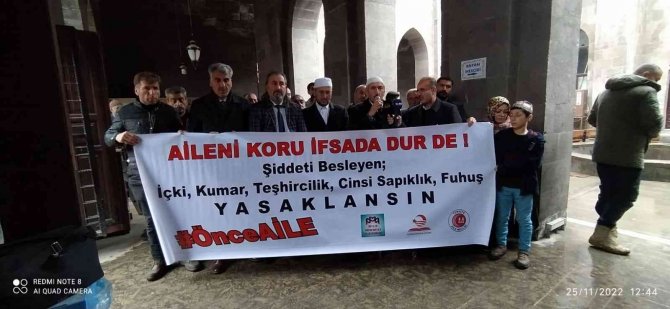 Bitlis’te ‘Aileni Koru, İfsada Dur De’ Basın Açıklaması Yapıldı