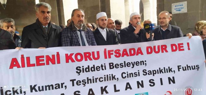 Bitlis’te ‘Aileni Koru, İfsada Dur De’ Basın Açıklaması Yapıldı