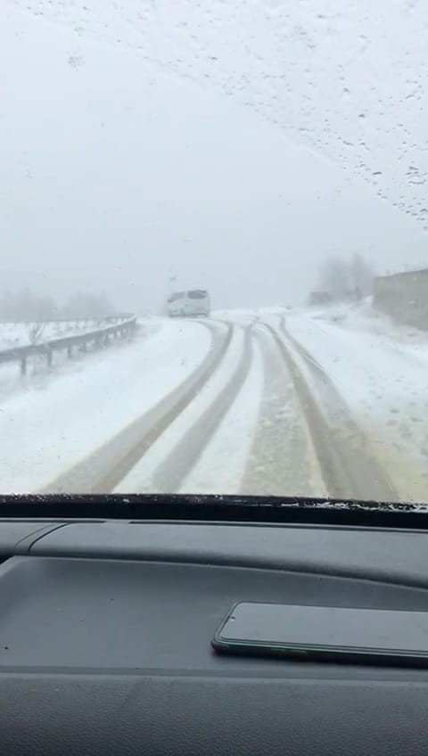 Yedigöller Beyaz Örtüyle Kaplandı