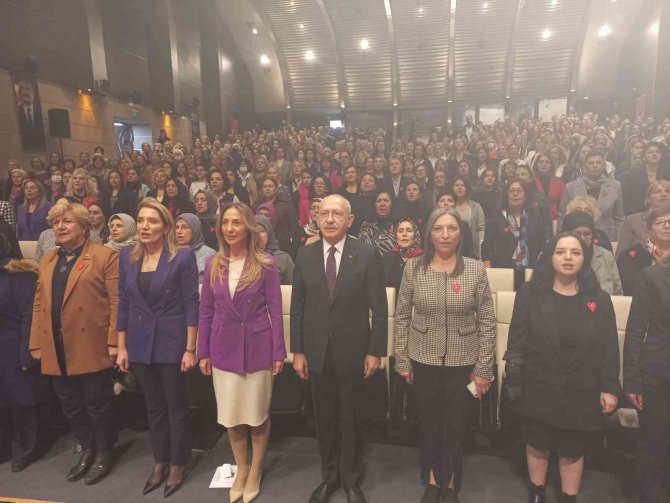 Chp Genel Başkanı Kılıçdaroğlu: “Kadın İle Erkek Bir Elmanın İki Yarısı Gibidir, Eşittir”