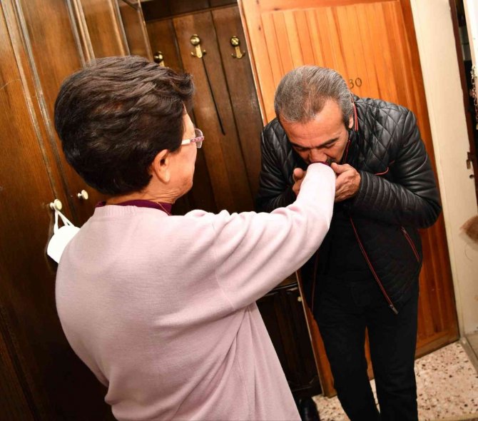 Başkan Çetin’den Öğretmenine: "Hakkınız Ödenmez"