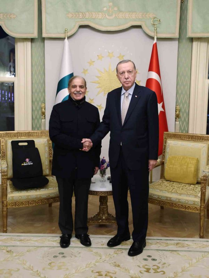 Cumhurbaşkanı Erdoğan, Pakistan Başbakanı Şerif İle Görüşme Gerçekleştirdi