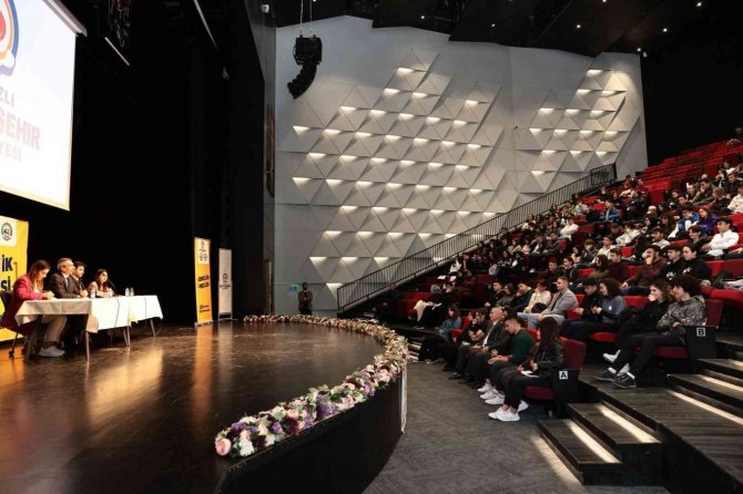 Gençlik Meclisi Lise Komisyonu Seçimi Yapıldı