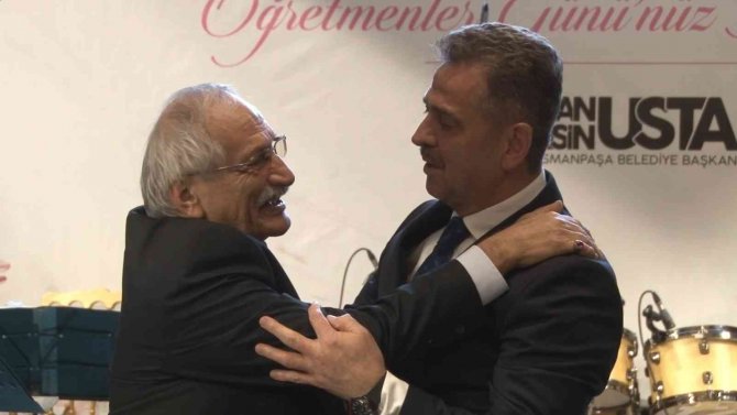 Gaziosmanpaşa’da Öğretmenler Yemekte Buluştu