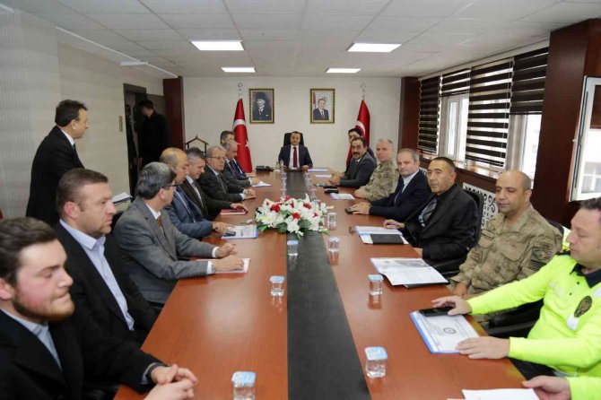 Gümüşhane’de Kış Tedbirleri Masaya Yatırıldı