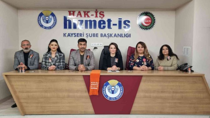 Hak-i̇ş’li Kadınlar Kadına Yönelik Şiddete ‘Hayır’ Dedi