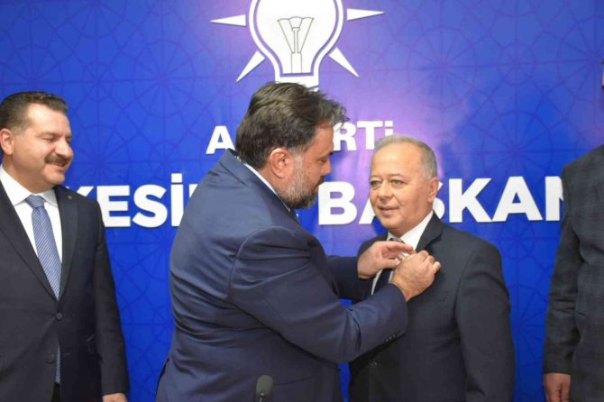 İ̇yi̇ Partili Büyükşehir Belediye Meclis Üyesi Karaboğa, Ak Parti’ye Geçti