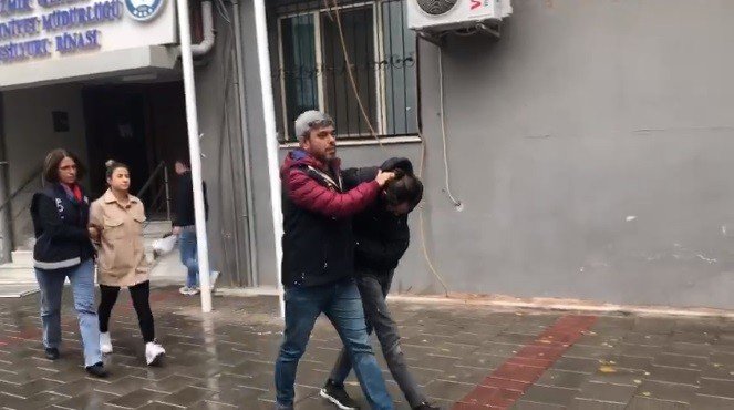 Kaliteli Ürün Yalanıyla Bin 250 Kişiyi Dolandırıldılar: 4 Gözaltı