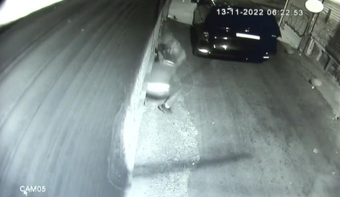 Karaköy Esnafının Korkulu Rüyası Haline Gelen "Maskeli Beşler" İş Başında