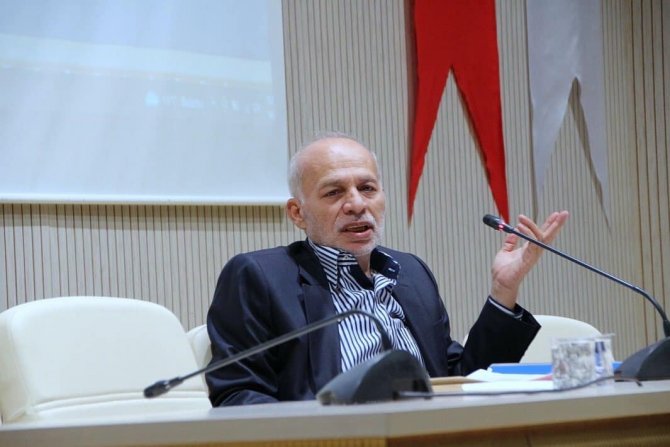 Üniversitede “Günlerden Öğretmen” Söyleyişi