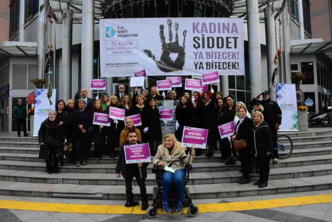 Öldürülen Kadınları Andılar