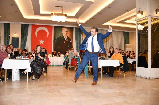 Şehzadeler Hem’den Öğretmenler Günü Kutlaması