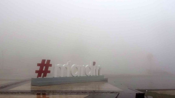 Mardin Sokaklarında Sis Hakim Oldu