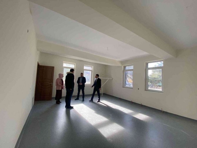 Pursaklar’a Bir Sosyal Tesis Daha Yapılıyor