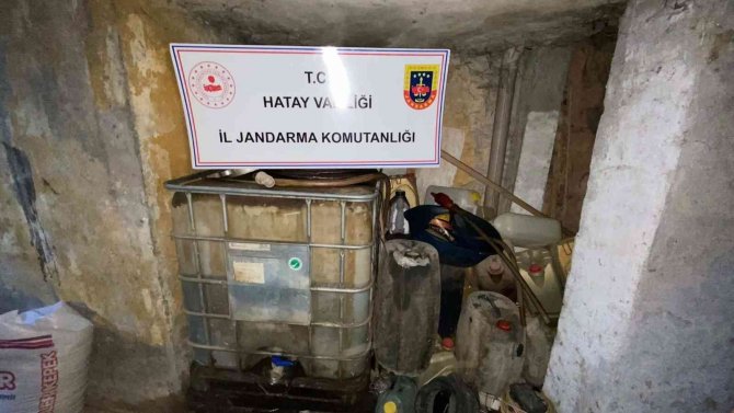 Hatay’da 2 Bin 500 Litre Kaçak Akaryakıt Ele Geçirildi
