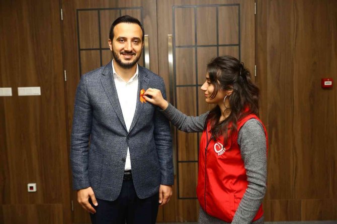 Bağcılar’da Bir Araya Gelen Kadın Radyocular, Kadına Şiddete Dikkat Çekti
