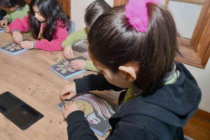 Seyakmer’den Çocuklara El Becerisi Geliştiren Atölye