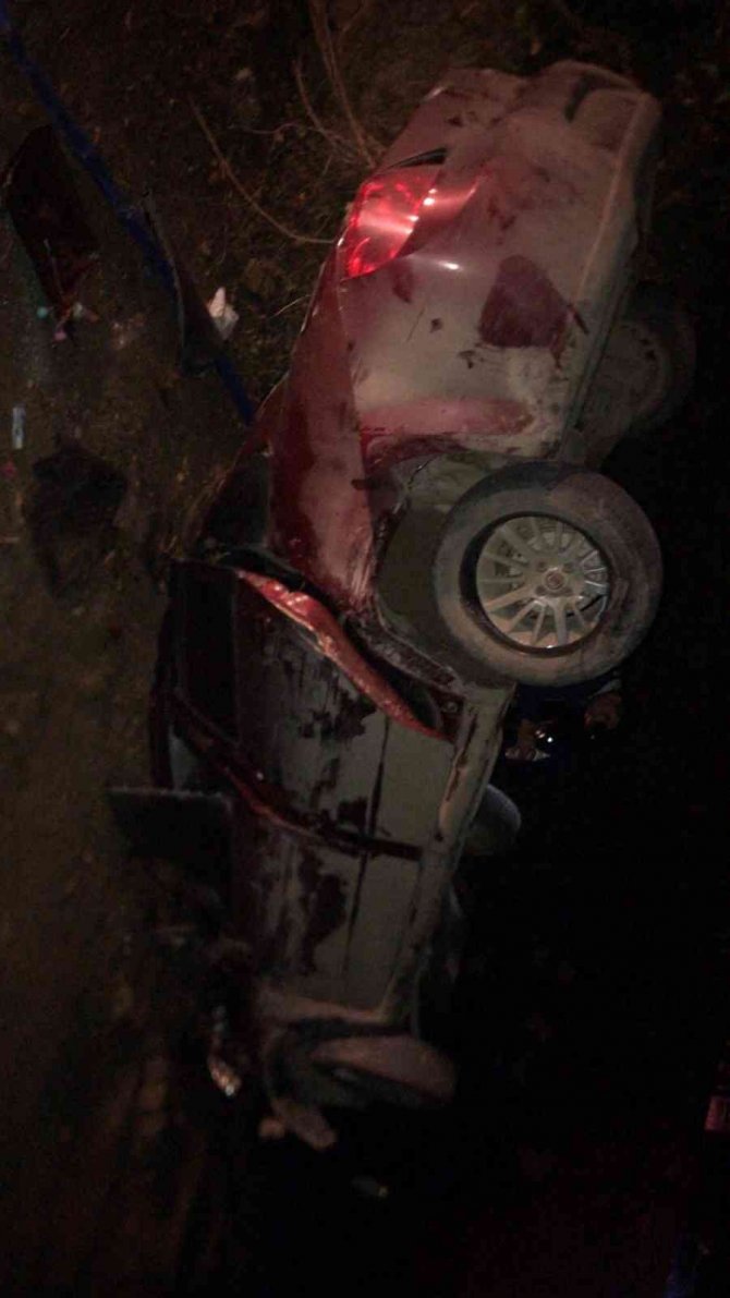 Sinop’ta Otomobil Şarampole Uçtu: 1 Ölü, 1’i Ağır 5 Yaralı