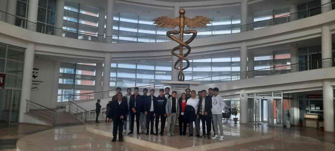 Liseli Öğrencilere Adü Tanıtıldı