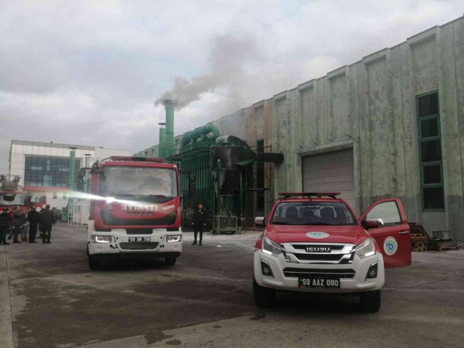 Fabrikada Yangın Sonrası Patlama: 2 Yaralı