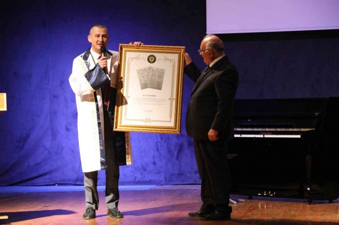 Toros Üniversitesi’nde Akademik Yıl Açılışı Gerçekleştirildi