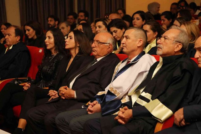 Toros Üniversitesi’nde Akademik Yıl Açılışı Gerçekleştirildi