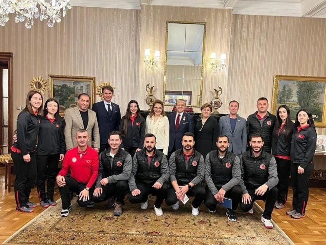 Avrupa’da Türk Rüzgarı Esiyor