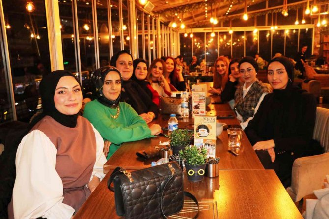 Mekan Kafe’den Öğretmenlere Unutulmaz Eğlence