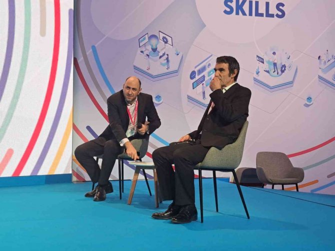 Yalova Üniversitesi Altınova Myo Uluslararası Forumda Örnek Gösterildi