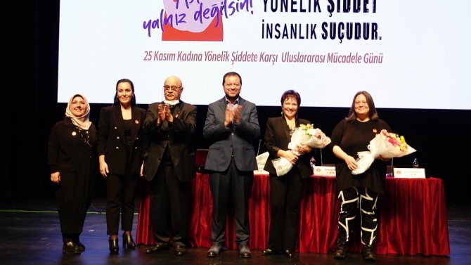 Zeytinburnu Akdem’den Kadına Yönelik Şiddet Paneli