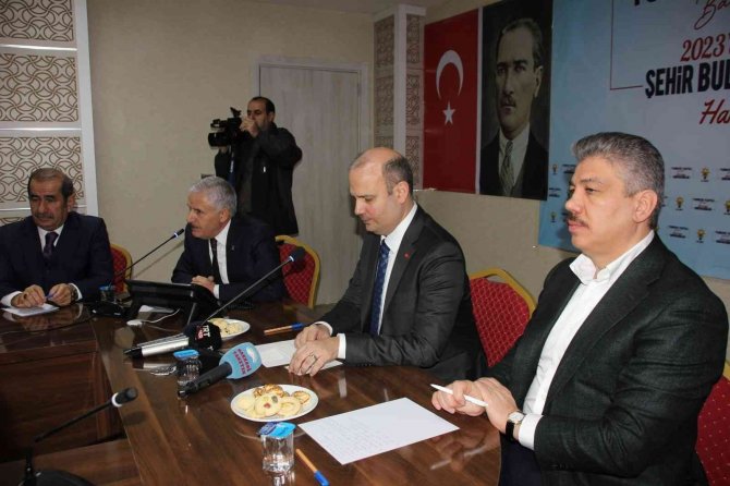 Ak Partili İ̇leri: “Türkiye Bir Güven Ve İstikrar Adası Olma Yolunda Kararlılıkla İlerliyor”
