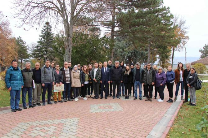 Prof. Dr. İ̇brahim Turna: “Artık Kuraklığa Dayanıklı Bitkiler Yetiştireceğiz”