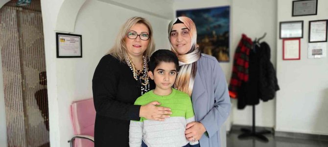 10 Yıl Sonra "Anne" Dedi... Bir Annenin En Mutlu Anı Kamerada