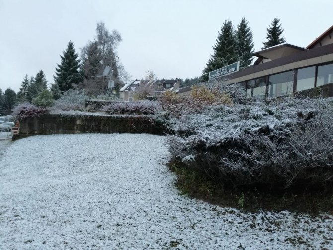 Bolulular Güne Karla Uyandı