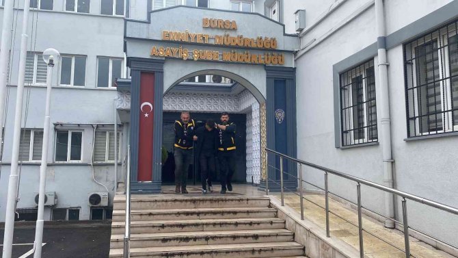 Bursa’da Çaycıyı Vuran Zanlı Yakalandı