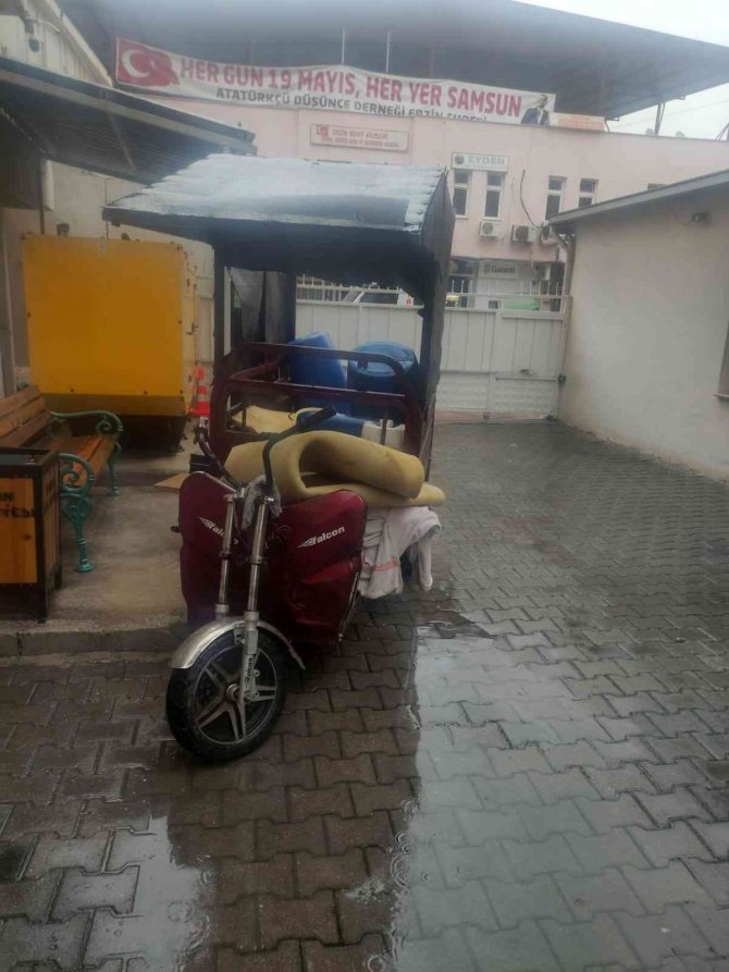 Tırın Deposundan Mazot Çalan 2 Kişi Yakalandı