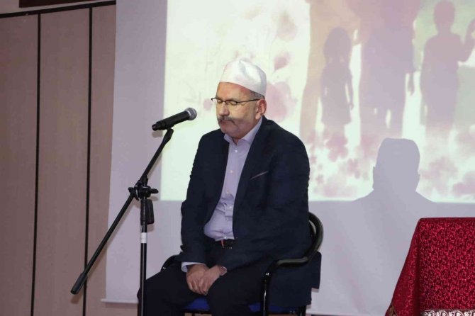 Din Görevlilerine Yönelik Panel Gerçekleştirildi