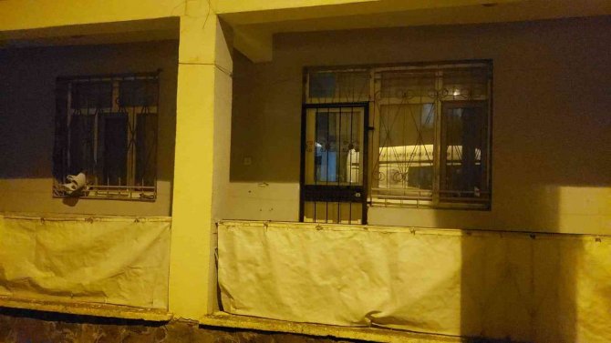 Elazığ’da 2 Çocuk Babası Evinde Ölü Bulundu