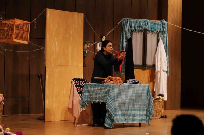 Filistinli Meryem’in Hikayesi Bağcılar’da Sahnelendi