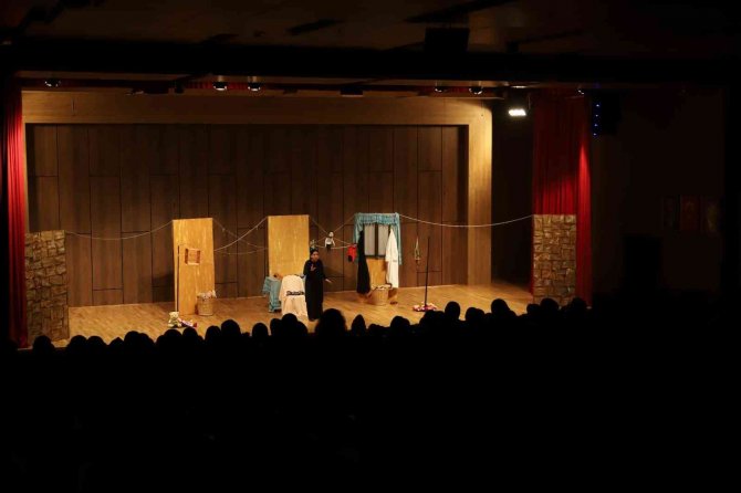 Filistinli Meryem’in Hikayesi Bağcılar’da Sahnelendi