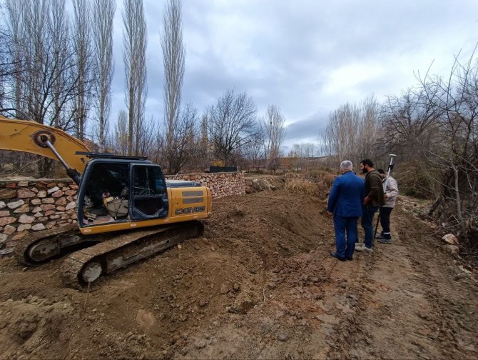 Hisarcık Küçükçay’da Taşkın Koruma Projesi Çalışmaları
