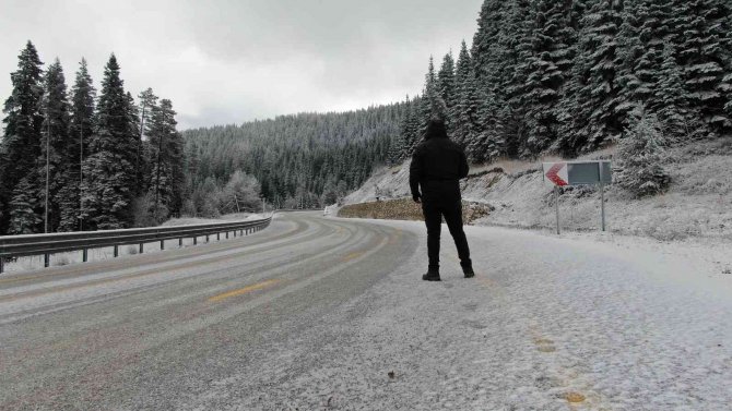 Türkülere Konu Olan Ilgaz Dağı Beyaza Büründü