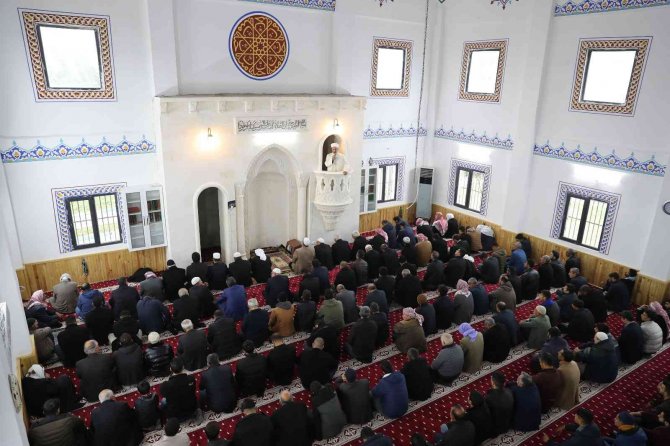 İ̇mam Bakır Mahallesinde Cami Hizmete Açıldı