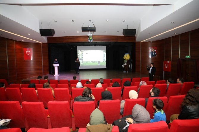 Temizlik Hareketi Eğiticilerin Eğitimi İle Başladı