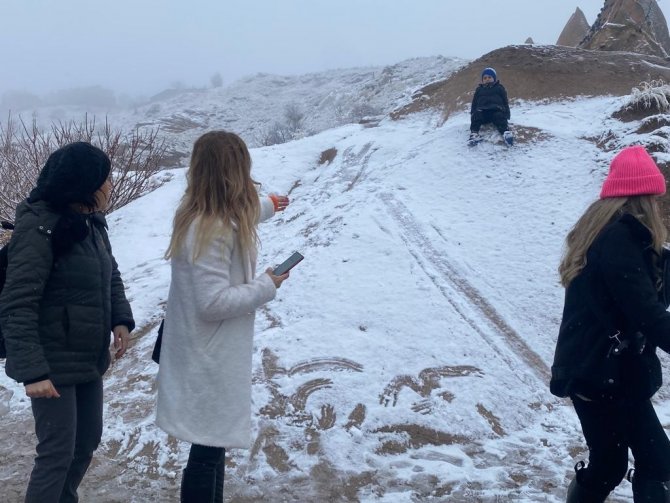 Kapadokya Beyaza Büründü