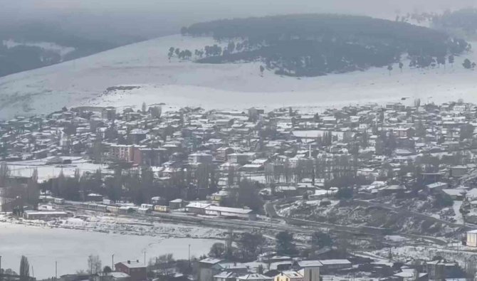 Sarıkamış Beyaza Büründü