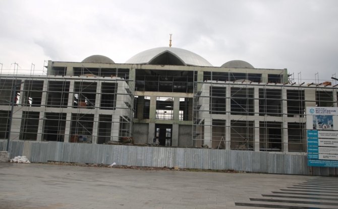 Kartepe Kent Meydanı’na Sosyal Donatılı Cami
